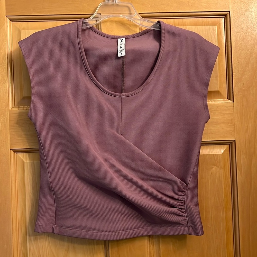 Cropped top
